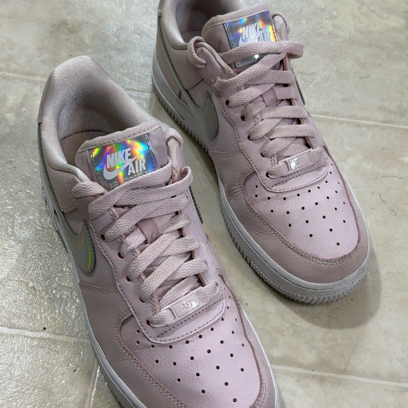 Nike Air Force 1 Pink Holographic Size 7.5 - Picture 2 of 3
